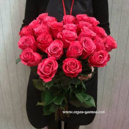 Букет розовых роз Черри 25 шт