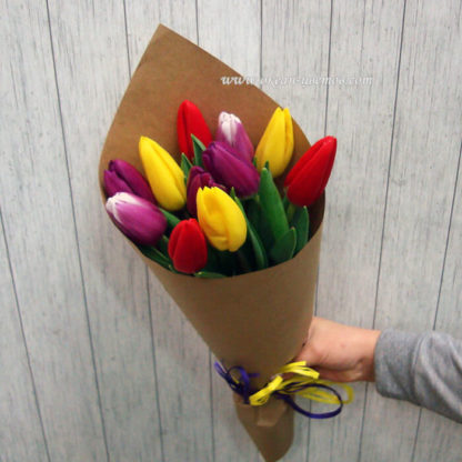 Букет из разноцветных тюльпанов 11 шт Воронеж